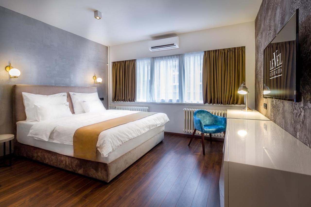 Level Luxury 4*