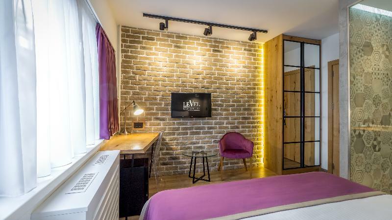 Level Luxury Bed & Breakfast Belgrade